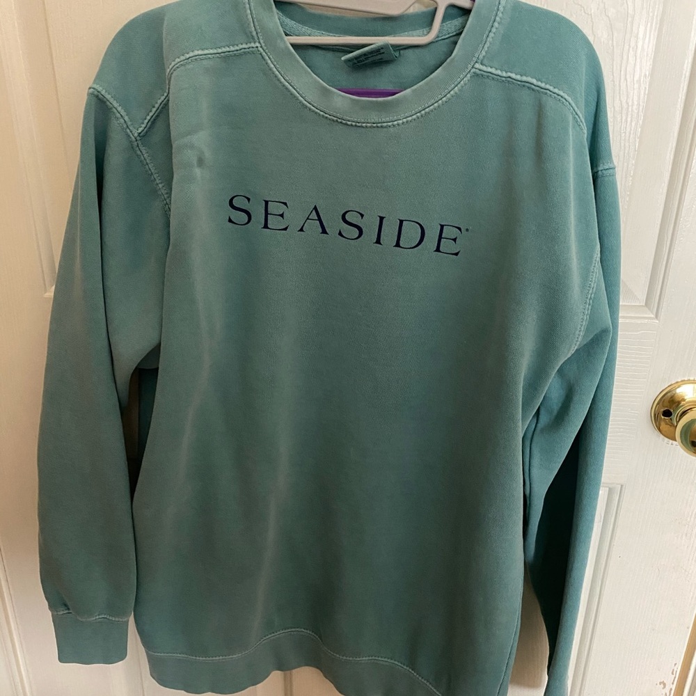 Seaside sweatshirt